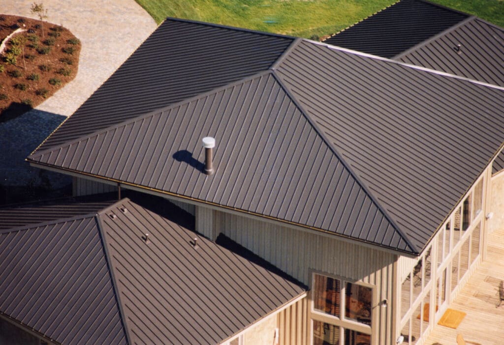 Gray Standing Seam Metal Roof Profile on modern style house in Portland, OR