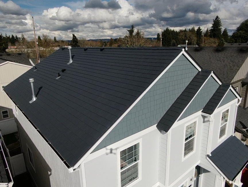 Charcoal Gray Slate Shingle - Beaverton, OR