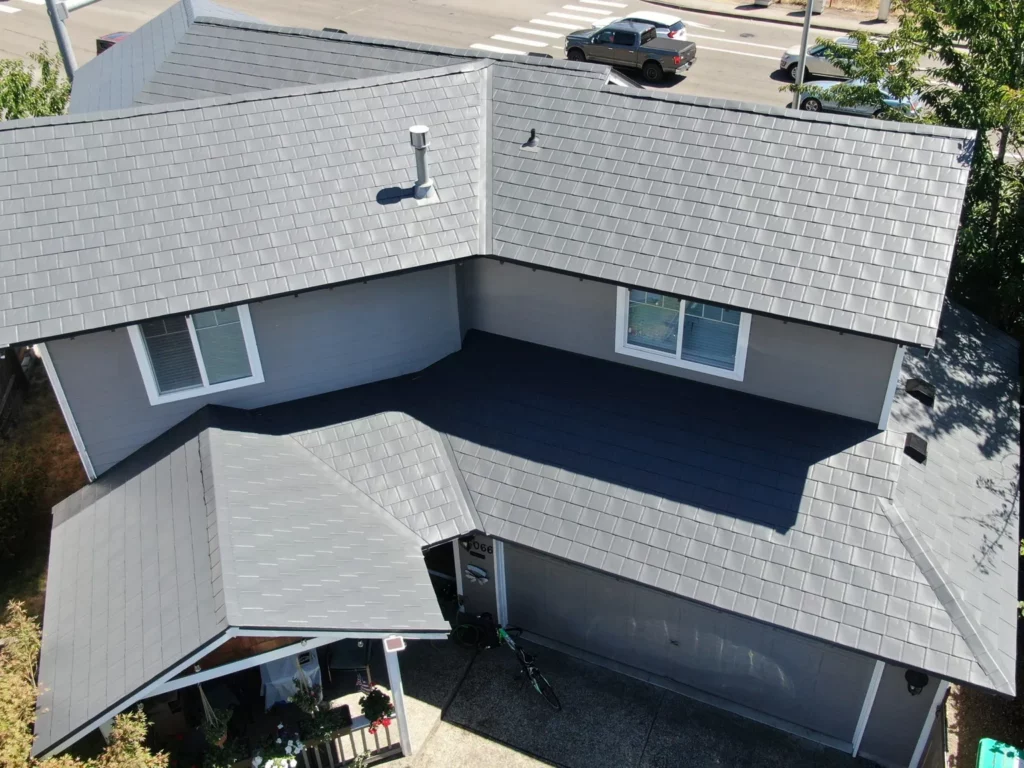 Charcoal Gray Slate Shingle - Happy Valley, OR