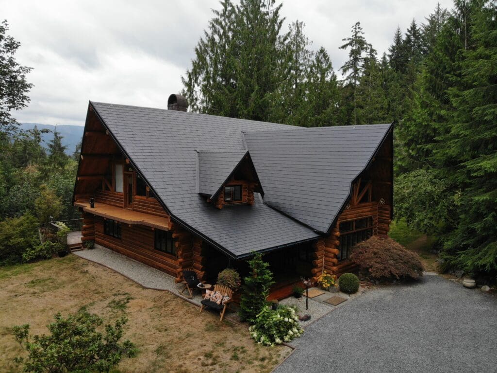 Black Slate Aluminum Shingle with Standing Seam - Arlington, WA